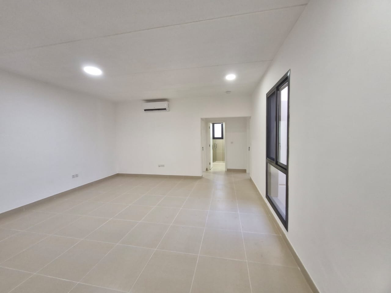 🏰 **Modern Luxury Villa | Sidra District – Roshn